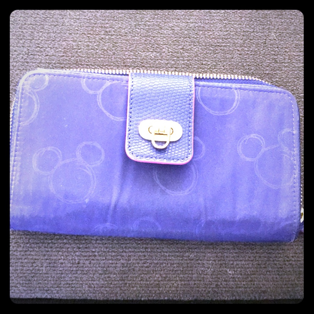 Disney Mickey Mouse Vera Bradley wallet